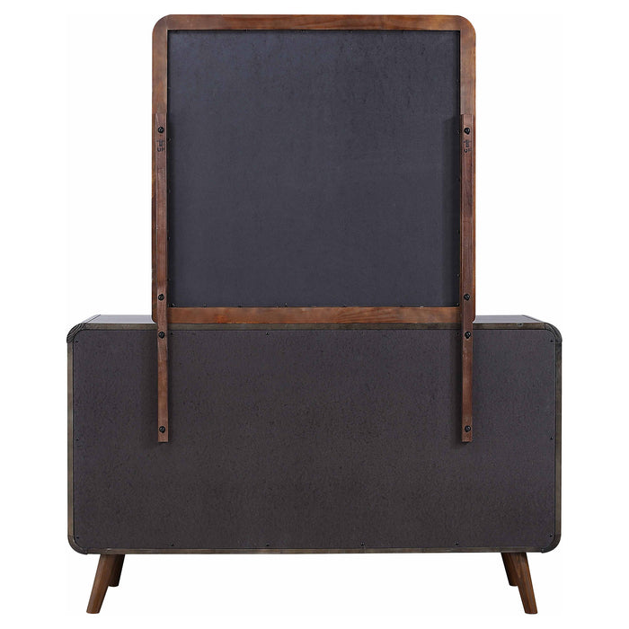 Robyn Dresser with Mirror