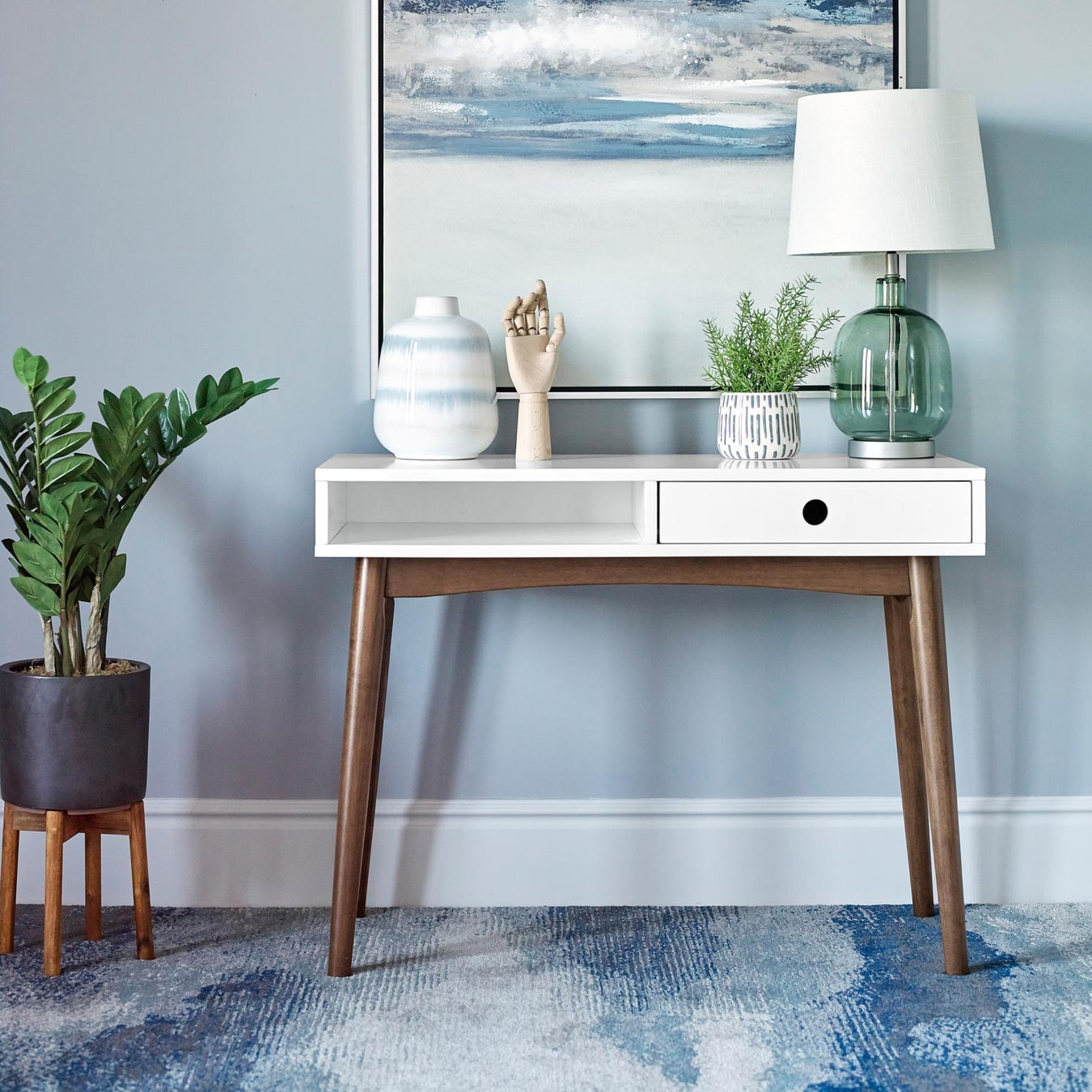 White / Walnut